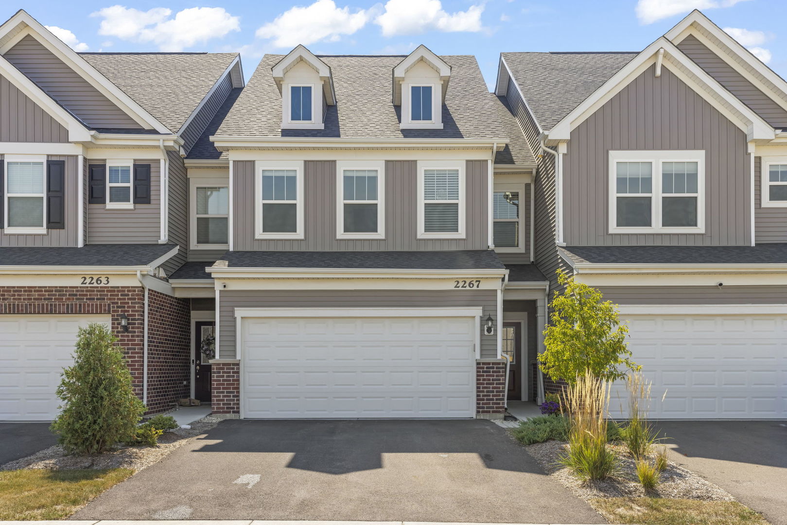 2267 Ryegrass Lane Bolingbrook IL 60490