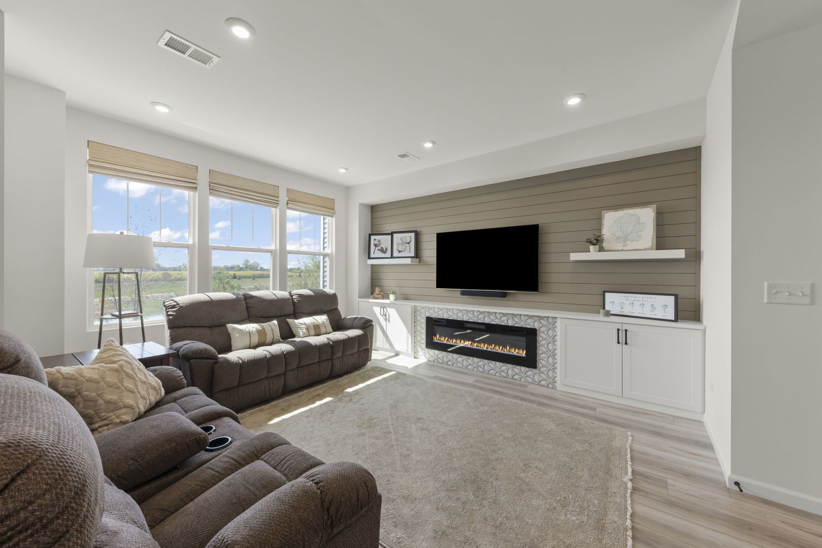 2267 Ryegrass Lane Bolingbrook IL 60490