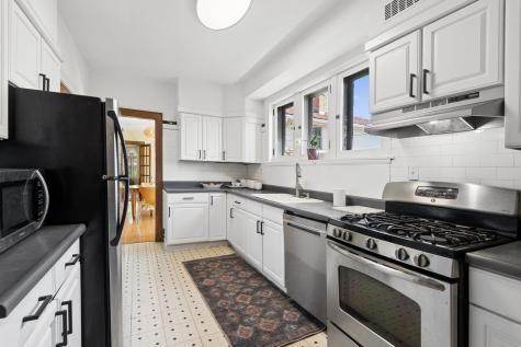 1114 Dobson Street Evanston IL 60202