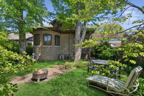 1114 Dobson Street Evanston IL 60202