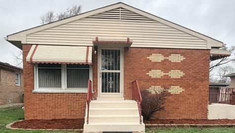 117 West 158th Place Harvey IL 60426