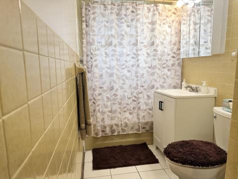 117 West 158th Place Harvey IL 60426