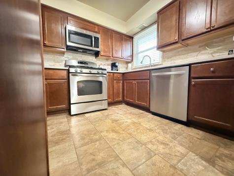 117 West 158th Place Harvey IL 60426