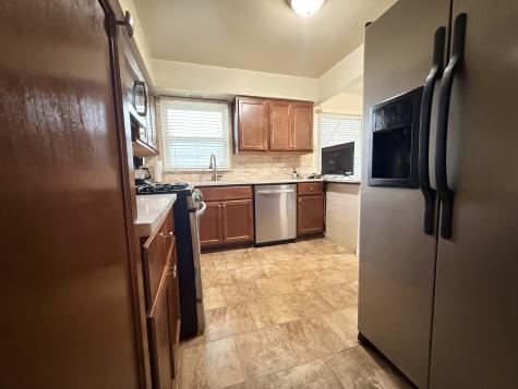117 West 158th Place Harvey IL 60426