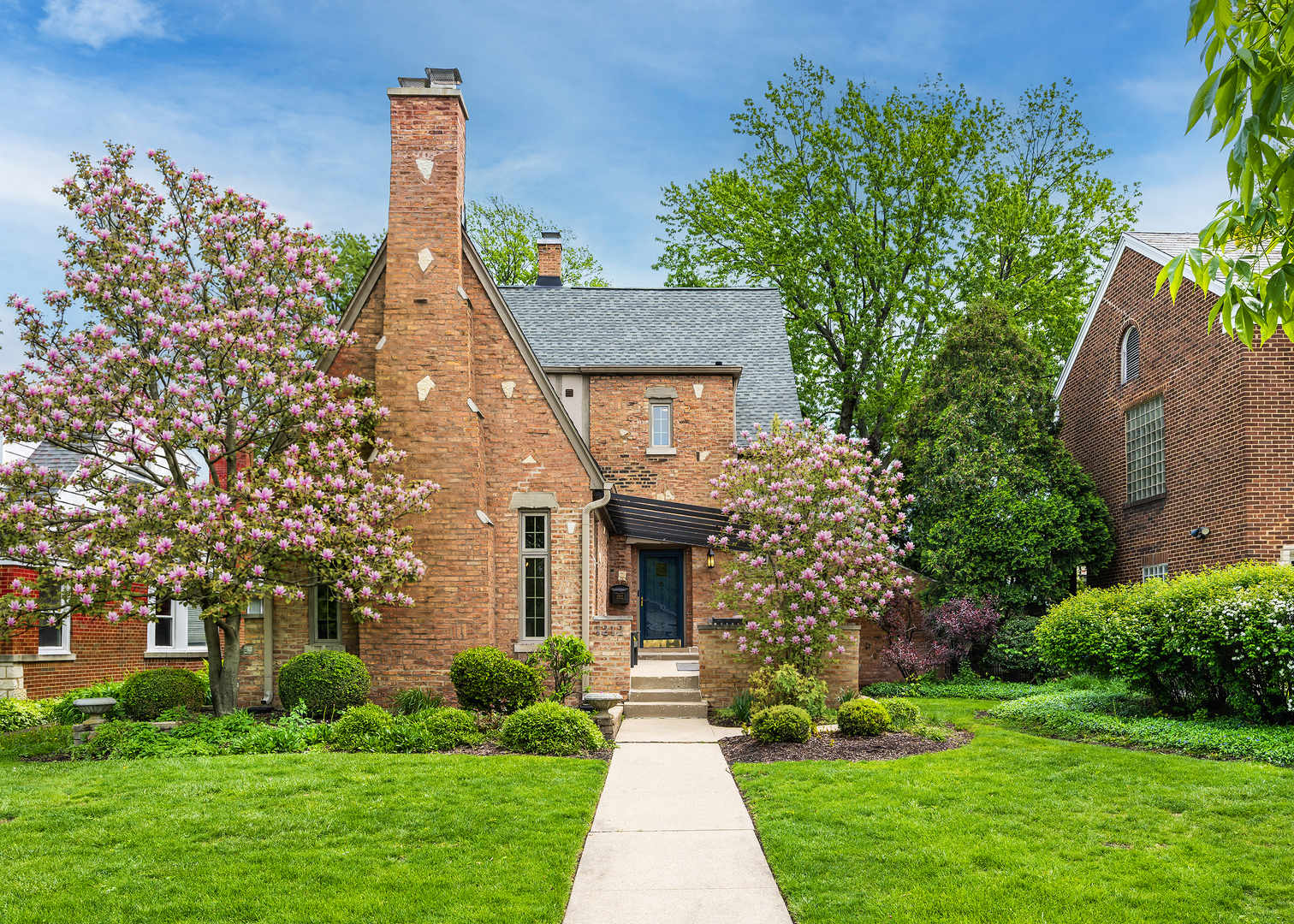 1212 Woodbine Avenue Oak Park IL 60302
