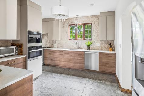 1212 Woodbine Avenue Oak Park IL 60302