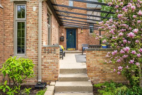 1212 Woodbine Avenue Oak Park IL 60302
