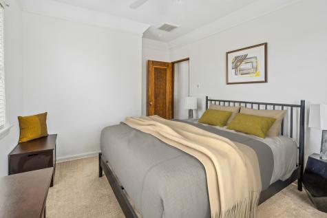 1212 Woodbine Avenue Oak Park IL 60302