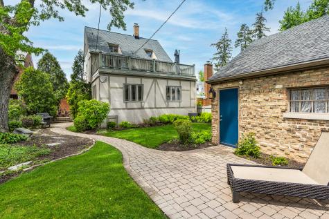 1212 Woodbine Avenue Oak Park IL 60302