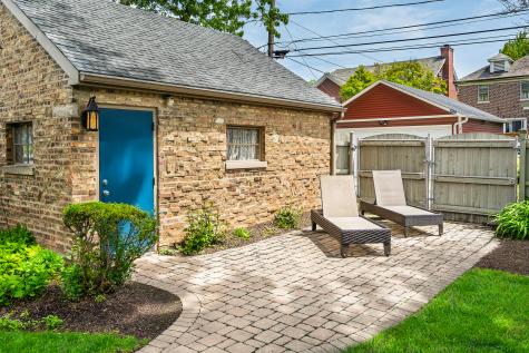 1212 Woodbine Avenue Oak Park IL 60302