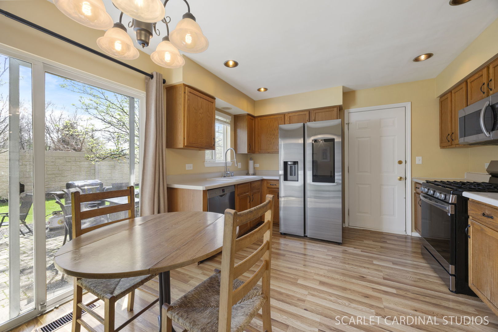 741 Cooper Court E Aurora IL 60504