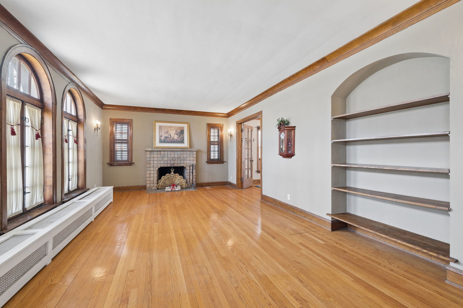 10344 South Leavitt Street Chicago IL 60643