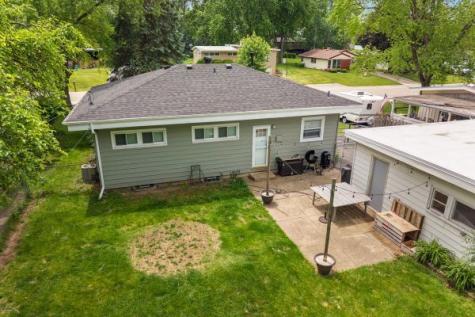 276 Panama Avenue Hampshire IL 60140