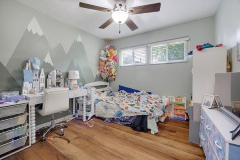 276 Panama Avenue Hampshire IL 60140