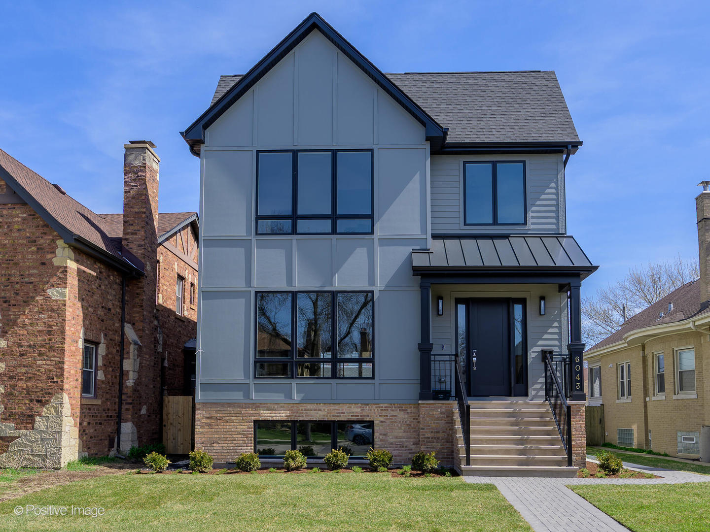 6043 North Kilbourn Avenue Chicago IL 60646