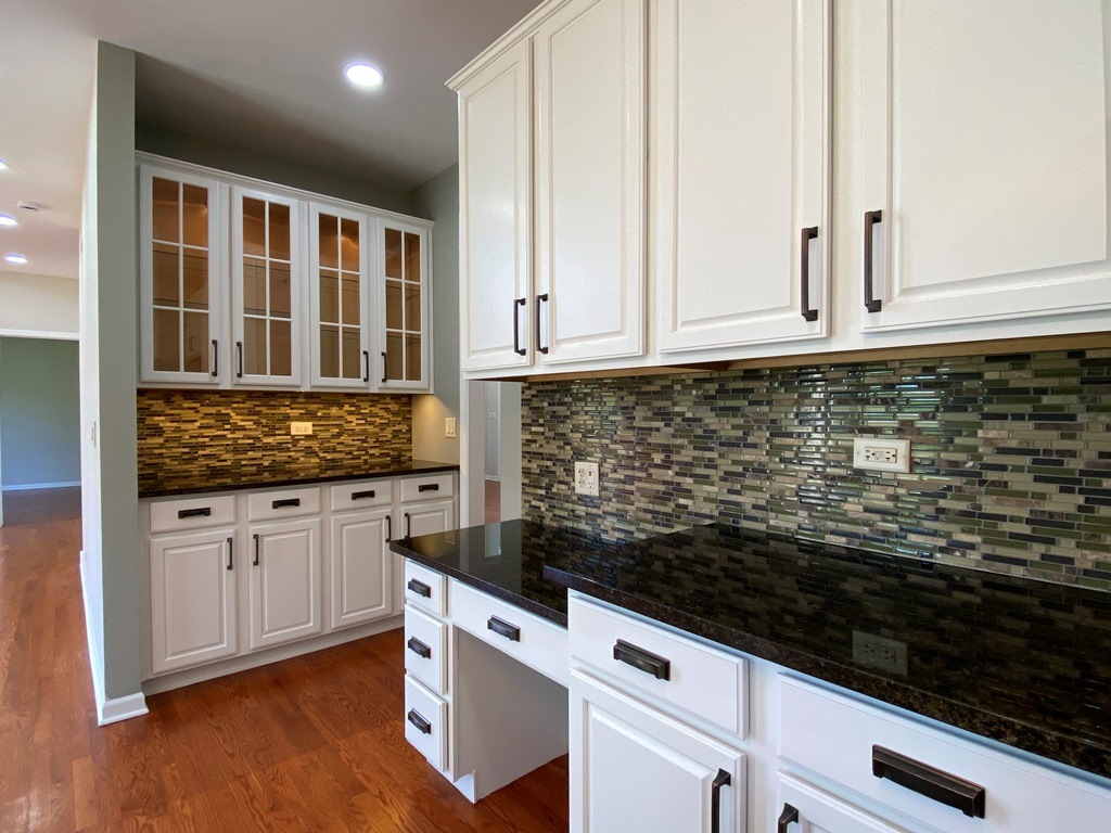 720 Kendridge Court Aurora IL 60502