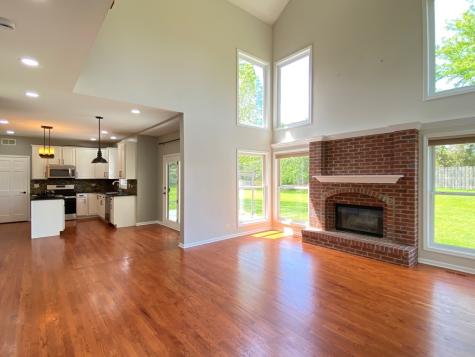 720 Kendridge Court Aurora IL 60502