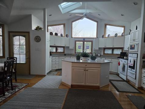 16W731 89TH Place Willowbrook IL 60527