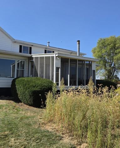 17580 1200 East Street Wyanet IL 61379
