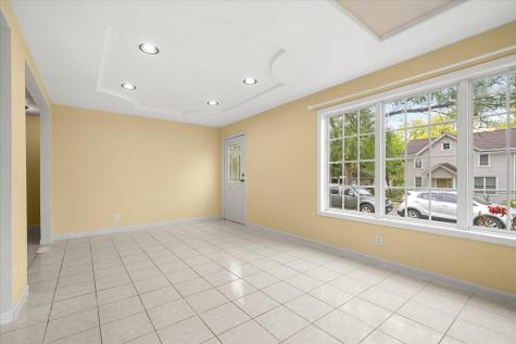 400 Rosewood Avenue Aurora IL 60505