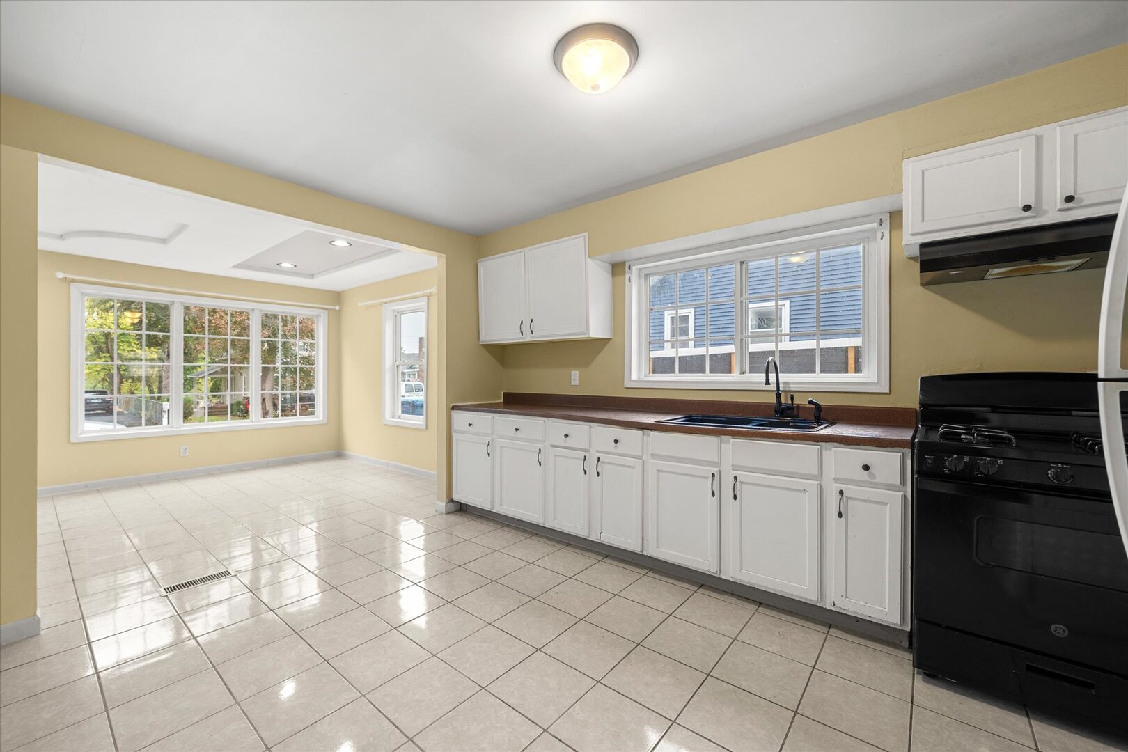 400 Rosewood Avenue Aurora IL 60505