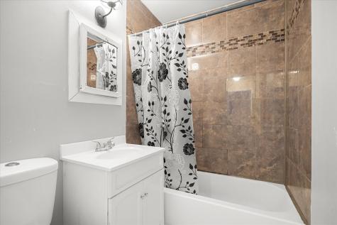 400 Rosewood Avenue Aurora IL 60505