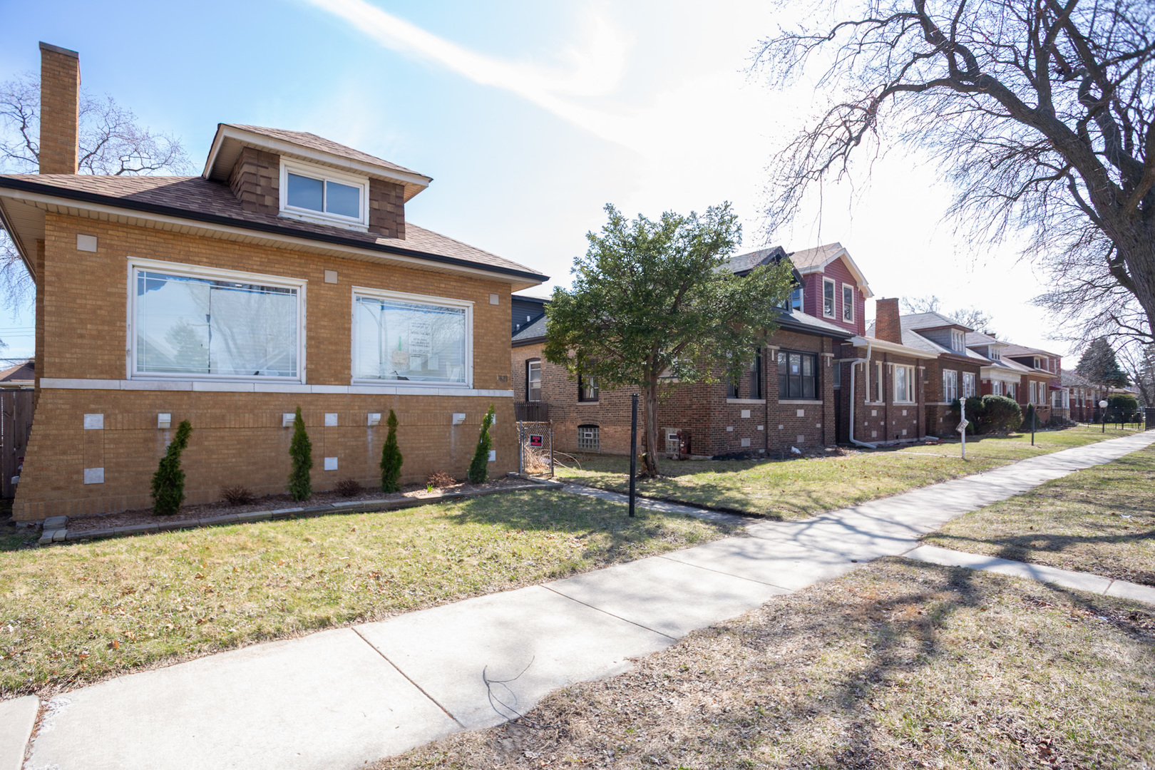 7621 South Clyde Avenue Chicago IL 60649