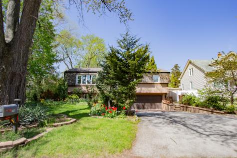 248 Spruce Avenue Bensenville IL 60106
