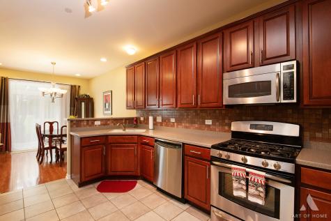 10079 Cummings Street Huntley IL 60142