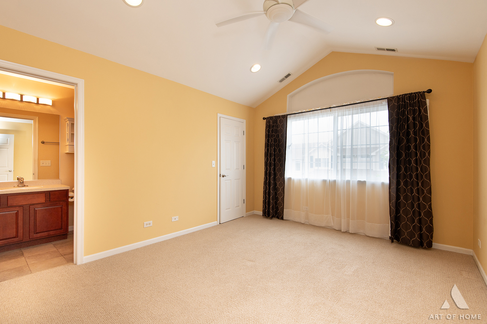 10079 Cummings Street Huntley IL 60142