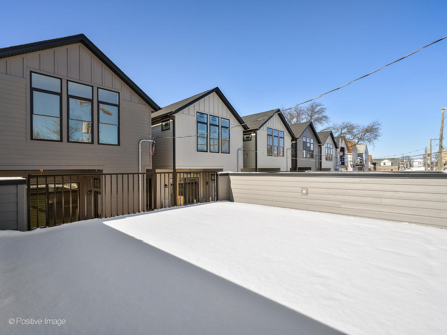 3057 North Christiana Avenue Chicago IL 60618