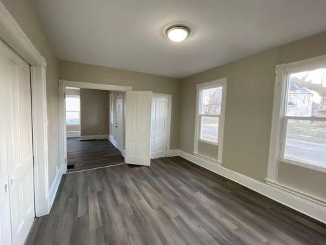 217 North West Avenue Freeport IL 61032
