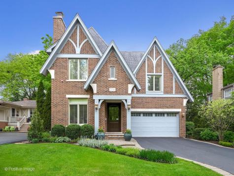 216 South Prospect Avenue Clarendon Hills IL 60514