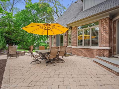 216 South Prospect Avenue Clarendon Hills IL 60514