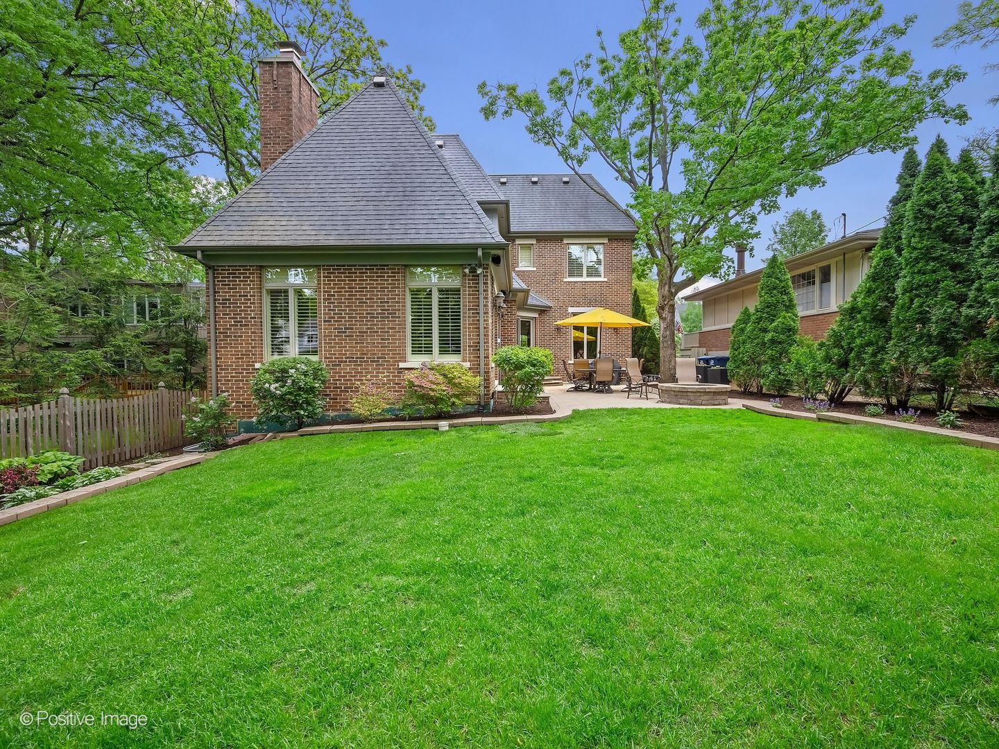 216 South Prospect Avenue Clarendon Hills IL 60514