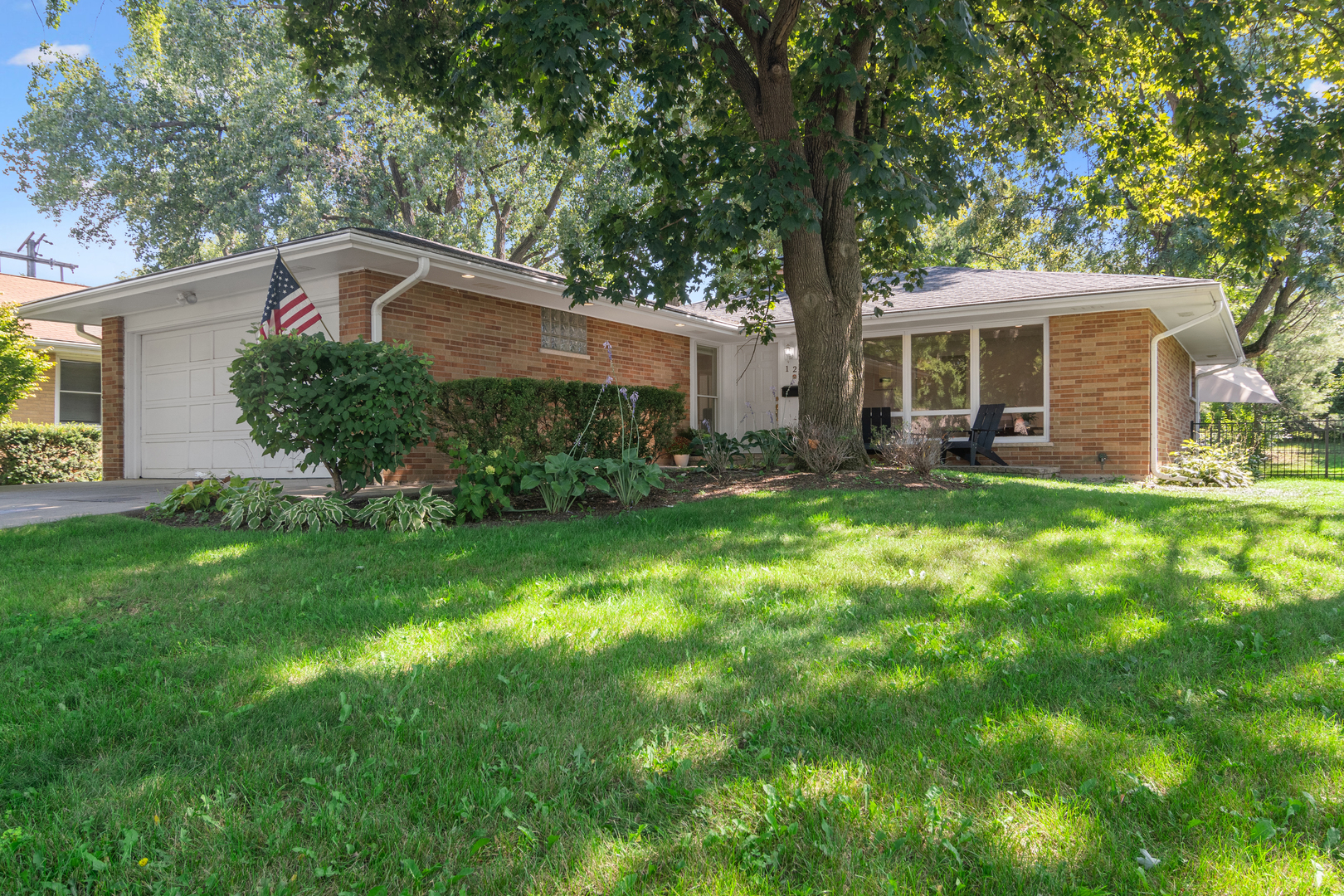 123 Monument Avenue Barrington IL 60010