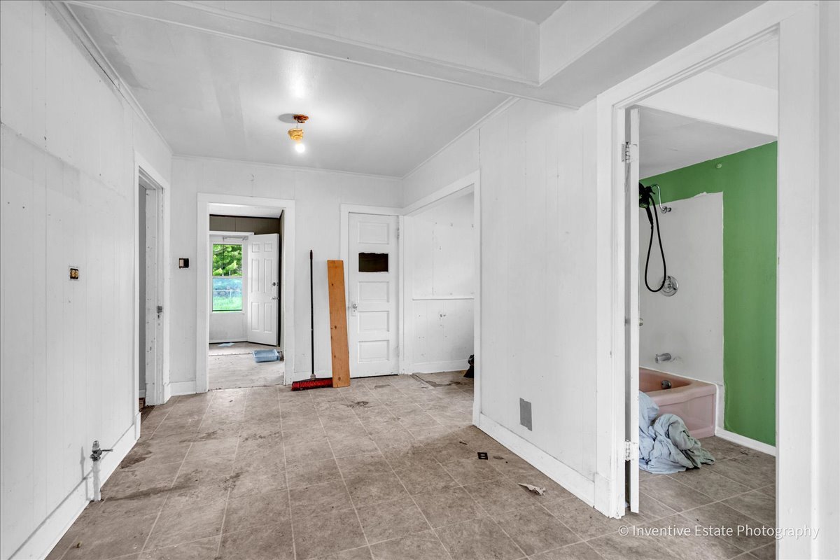 26481 West Springwell Avenue Antioch IL 60002