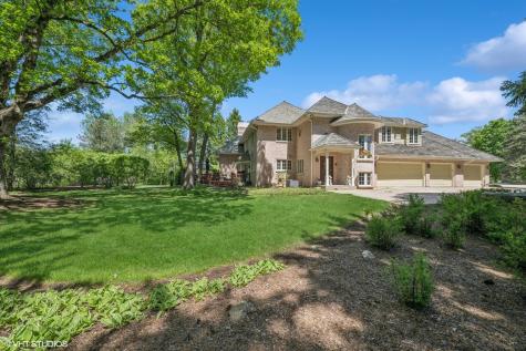 33 Ketterling Court North Barrington IL 60010