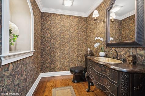 33 Ketterling Court North Barrington IL 60010