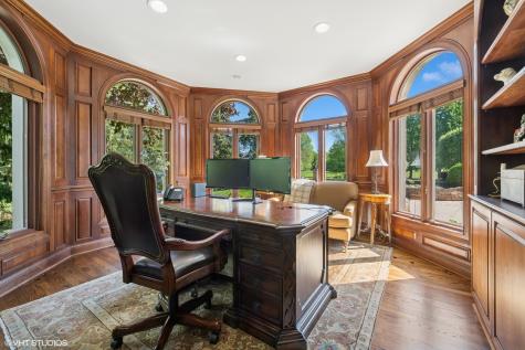 33 Ketterling Court North Barrington IL 60010
