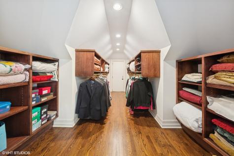 33 Ketterling Court North Barrington IL 60010