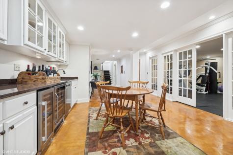 33 Ketterling Court North Barrington IL 60010