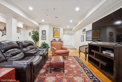 33 Ketterling Court North Barrington IL 60010