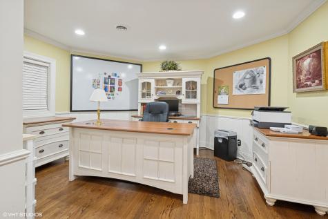 33 Ketterling Court North Barrington IL 60010