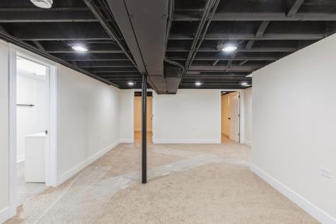 10429 South Indiana Avenue Chicago IL 60628