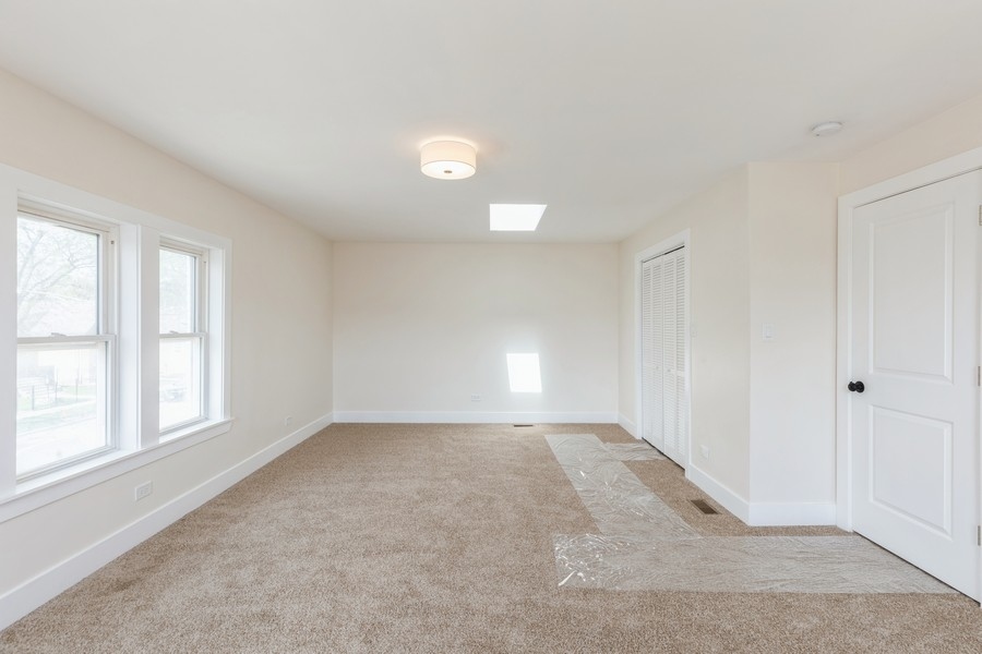 10429 South Indiana Avenue Chicago IL 60628
