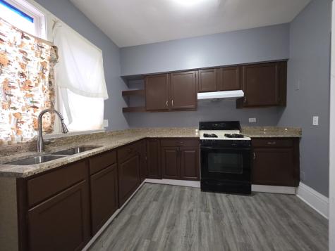 112 West 2nd Street Belvidere IL 61008