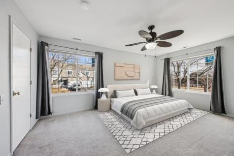 412 Quaker Hill Court Aurora IL 60504