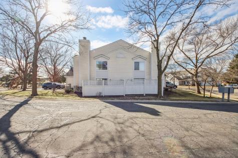 412 Quaker Hill Court Aurora IL 60504