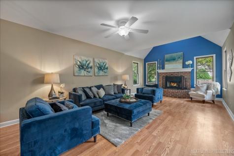 473 Bond Drive Batavia IL 60510